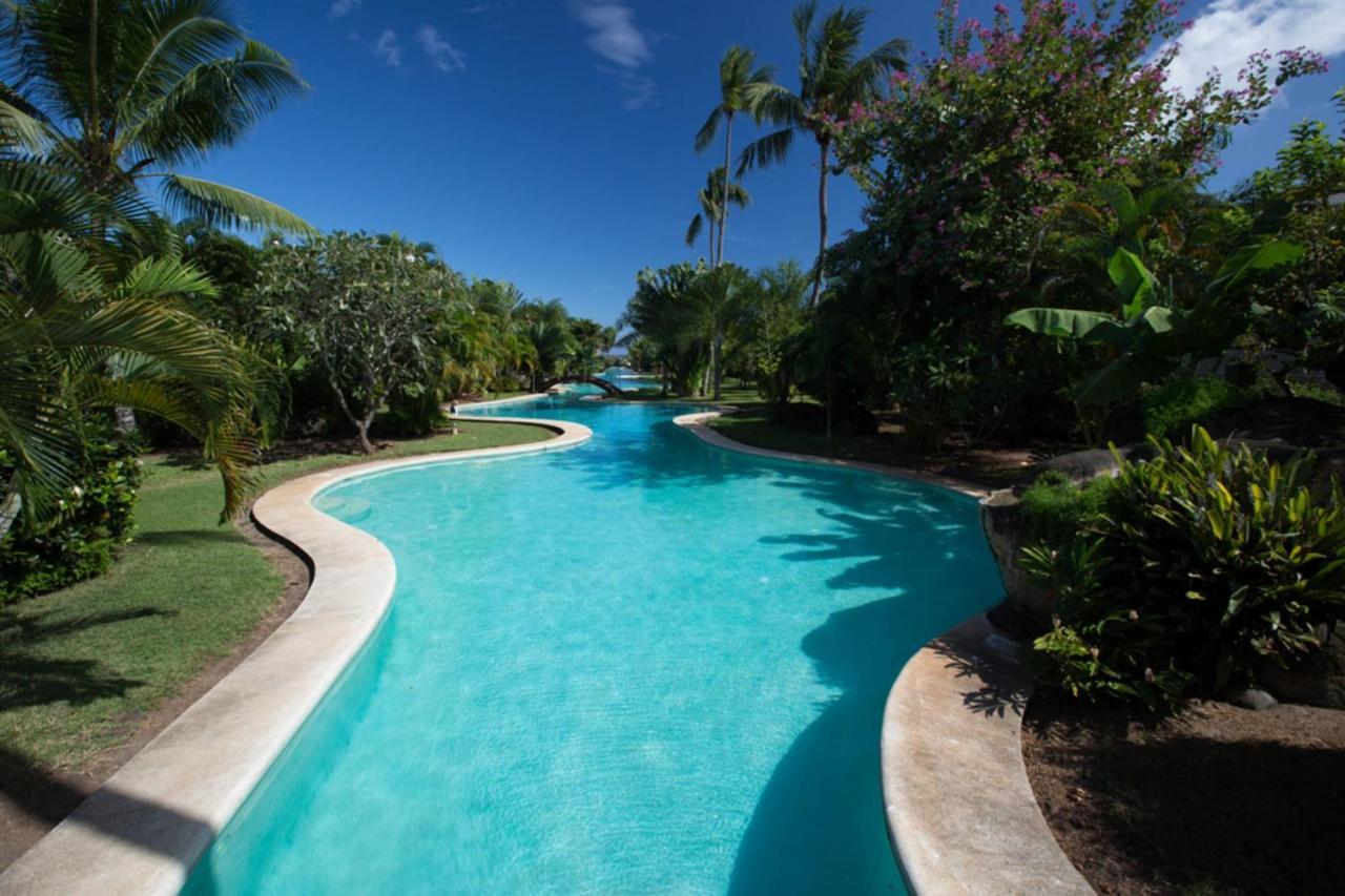 Vaiava Beach Carlton- Tahiti - Beachfront Luxury Residence & Pool - 4 Pers Punaauia  Luaran gambar