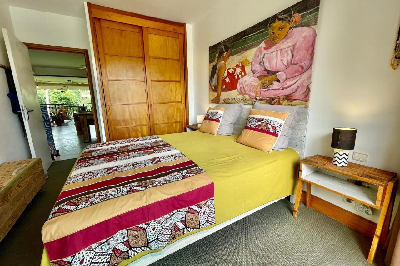 Vaiava Beach Carlton- Tahiti - Beachfront Luxury Residence & Pool - 4 Pers Punaauia  Luaran gambar