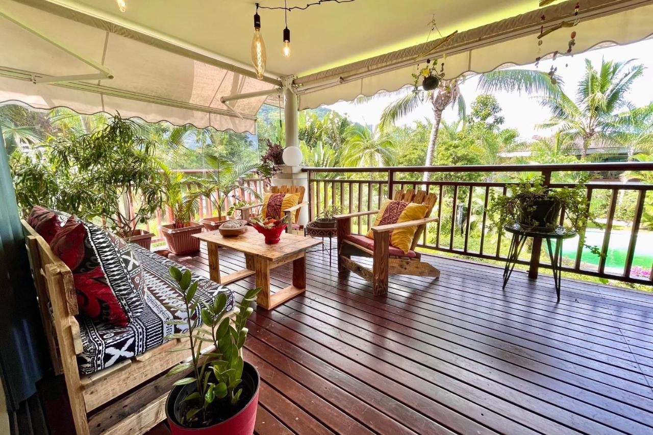Vaiava Beach Carlton- Tahiti - Beachfront Luxury Residence & Pool - 4 Pers Punaauia  Luaran gambar